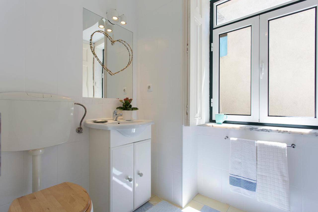 Spacious Alfama Duplex, By Timecooler 리스본 외부 사진