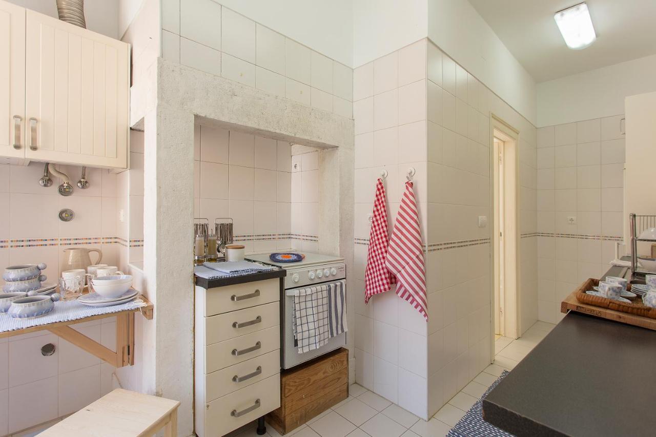 Spacious Alfama Duplex, By Timecooler 리스본 외부 사진
